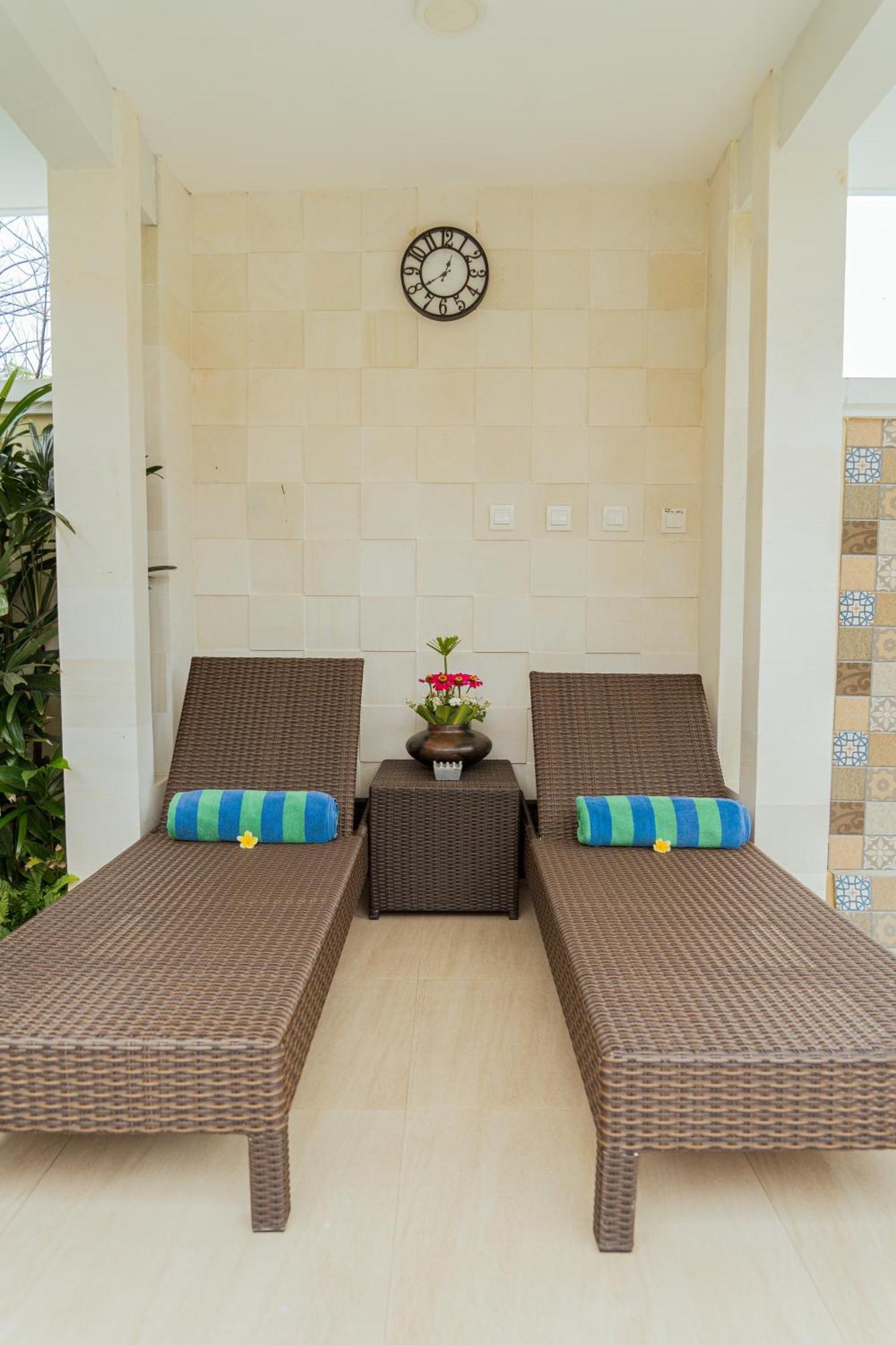 Villa Nugraha Lovina Private Pool سينغاراجا المظهر الخارجي الصورة